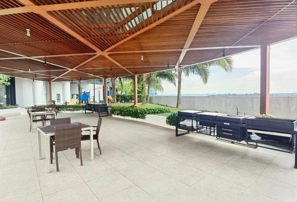 1519 Almas Suites Seaview Sunrise Netflix By Stay Nusajaya  Εξωτερικό φωτογραφία