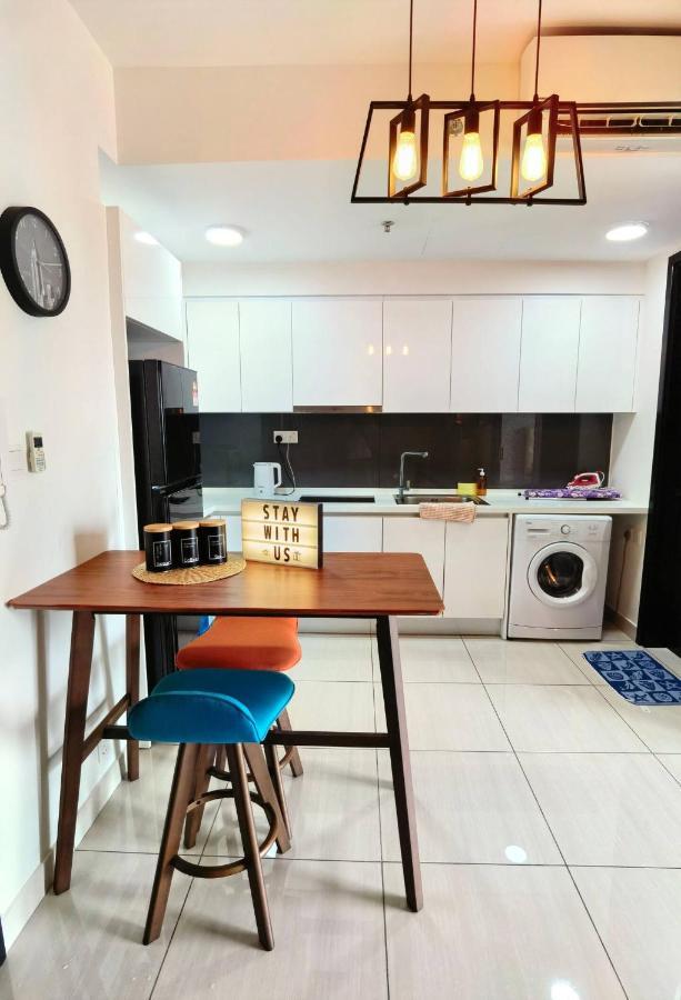 1519 Almas Suites Seaview Sunrise Netflix By Stay Nusajaya  Εξωτερικό φωτογραφία