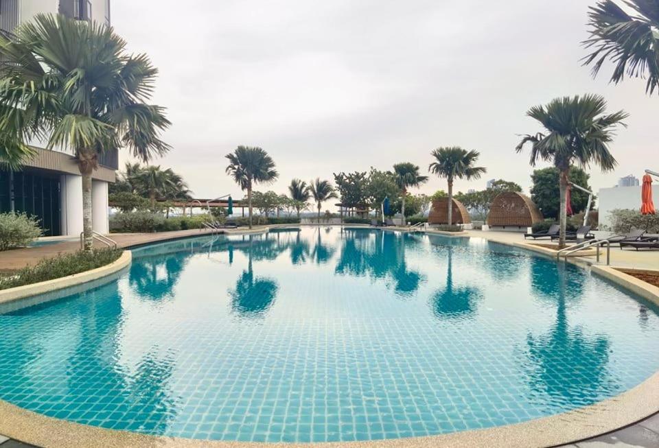 1519 Almas Suites Seaview Sunrise Netflix By Stay Nusajaya  Εξωτερικό φωτογραφία