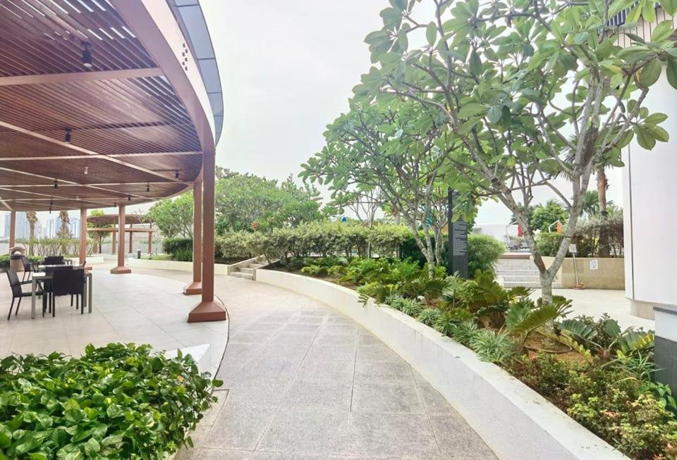 1519 Almas Suites Seaview Sunrise Netflix By Stay Nusajaya  Εξωτερικό φωτογραφία